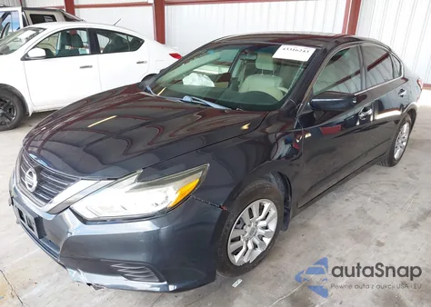 2017 Nissan Altima 2.5 S z USA, uszkodzony, nr VIN 1N4AL3AP7HN308764